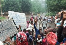 Dinguiraye : la population apporte son soutien au CNRD