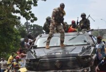 Guinée : réactions et questions après le coup de force des militaires