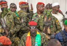 Guinée : un promoteur du troisième mandat d’Alpha Condé salue le coup d’Etat du 5 septembre…