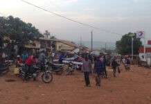 Vente de carburant à la pompe : le calvaire des propriétaires d’engins roulants, à Télimélé.
