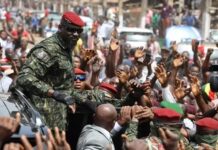 Col. Mamadi Doumbouya à la Casse: une visite diversement appréciée!