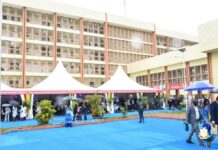 Santé publique : le ministre Mamadou Pèthè Diallo installe les membres du C.A du CHU de Donka