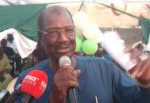 AG du PUP: Fodé Bangoura remercie le colonel Mamadi Doumbouya pour avoir donné le prénom de son enfant au général Lansana Conté.