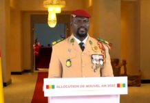 Transition guinéenne: le colonel Mamadi Doumbouya invite les membres du Gouvernement à la vigilance