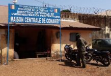 Guinée: la détention d’acteurs sociopolitiques se prolonge