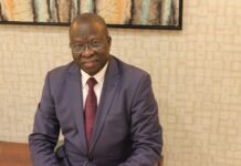 Dr Sékou Koureissy Condé, président de l’ARENA : « La démocratie est déjà en danger en Afrique… »