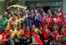 Handball : Les équipes nationales cadette et junior dames reçues par le ministre des Sports