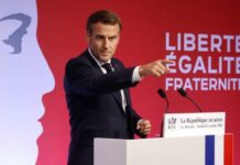 France : Macron réunit le socle commun, Bayrou rencontre les partis politiques avant le vote de confiance