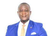 Patriotisme en Guinée : le regard critique de Mamadou Oury DIALLO, phylo-journaliste et acteur politique